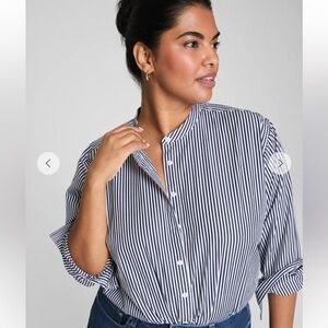 SPANX Poplin Button-Up Tunic Size S NWT